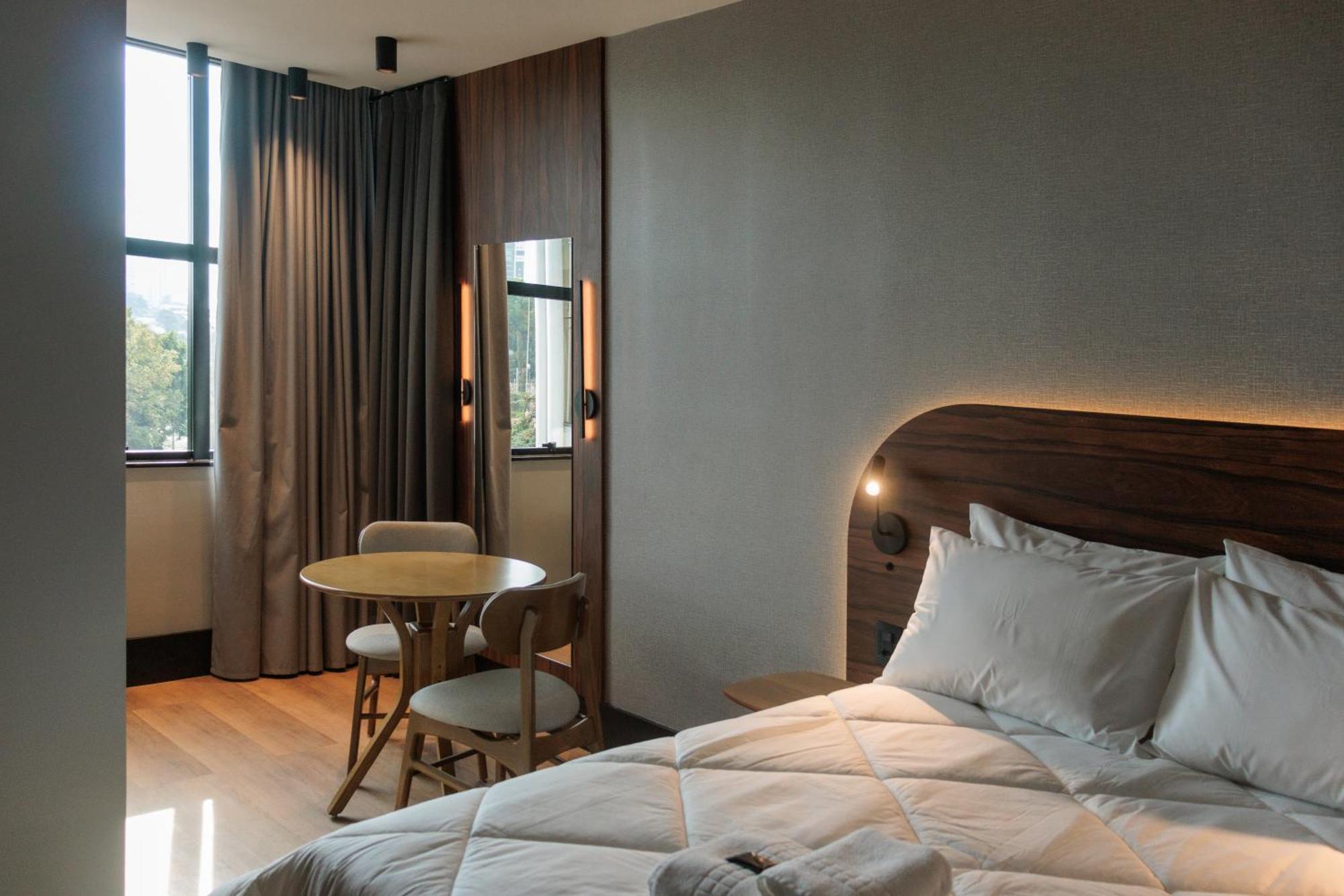 Zallon Hotel Executivo Лажеаду Экстерьер фото