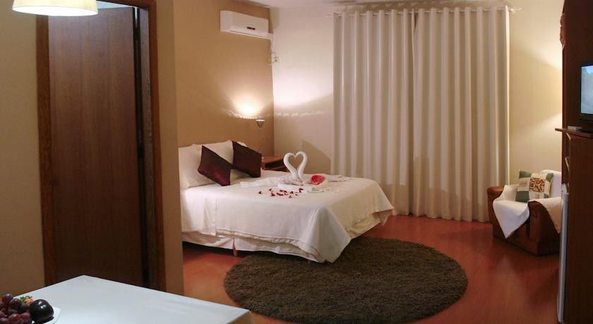Zallon Hotel Executivo Лажеаду Экстерьер фото