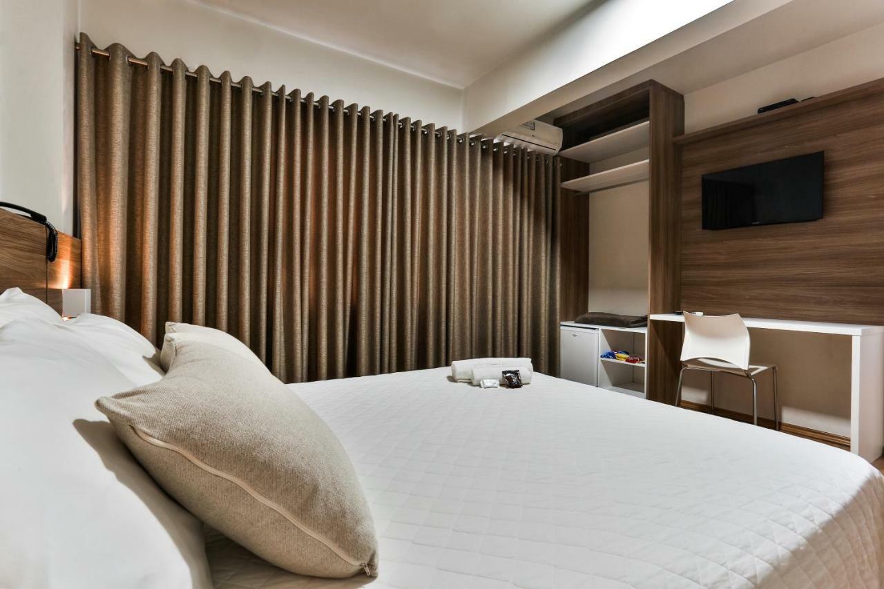 Zallon Hotel Executivo Лажеаду Экстерьер фото