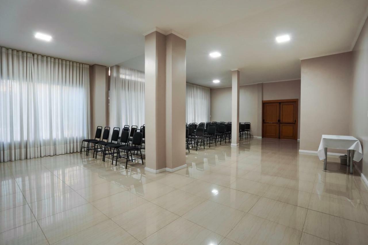 Zallon Hotel Executivo Лажеаду Экстерьер фото